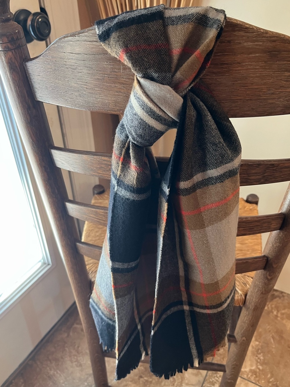 Vintage Monzini 100% Pure Virgin Wool Plaid Tartan Winter Scarf Fringe Black Tan